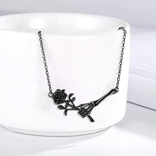 Dark Romance Skeleton Hand Rose Necklace Luxury S925 Skeleton Hand with Rose Pendant