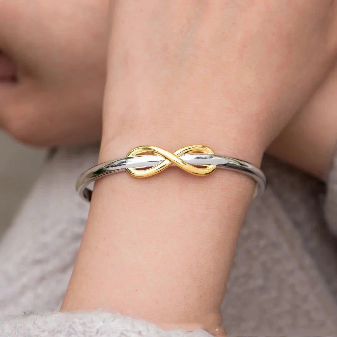Luxury Gold & Silver Infinity Charm Bracelet – Timeless Lucky 8 Design
