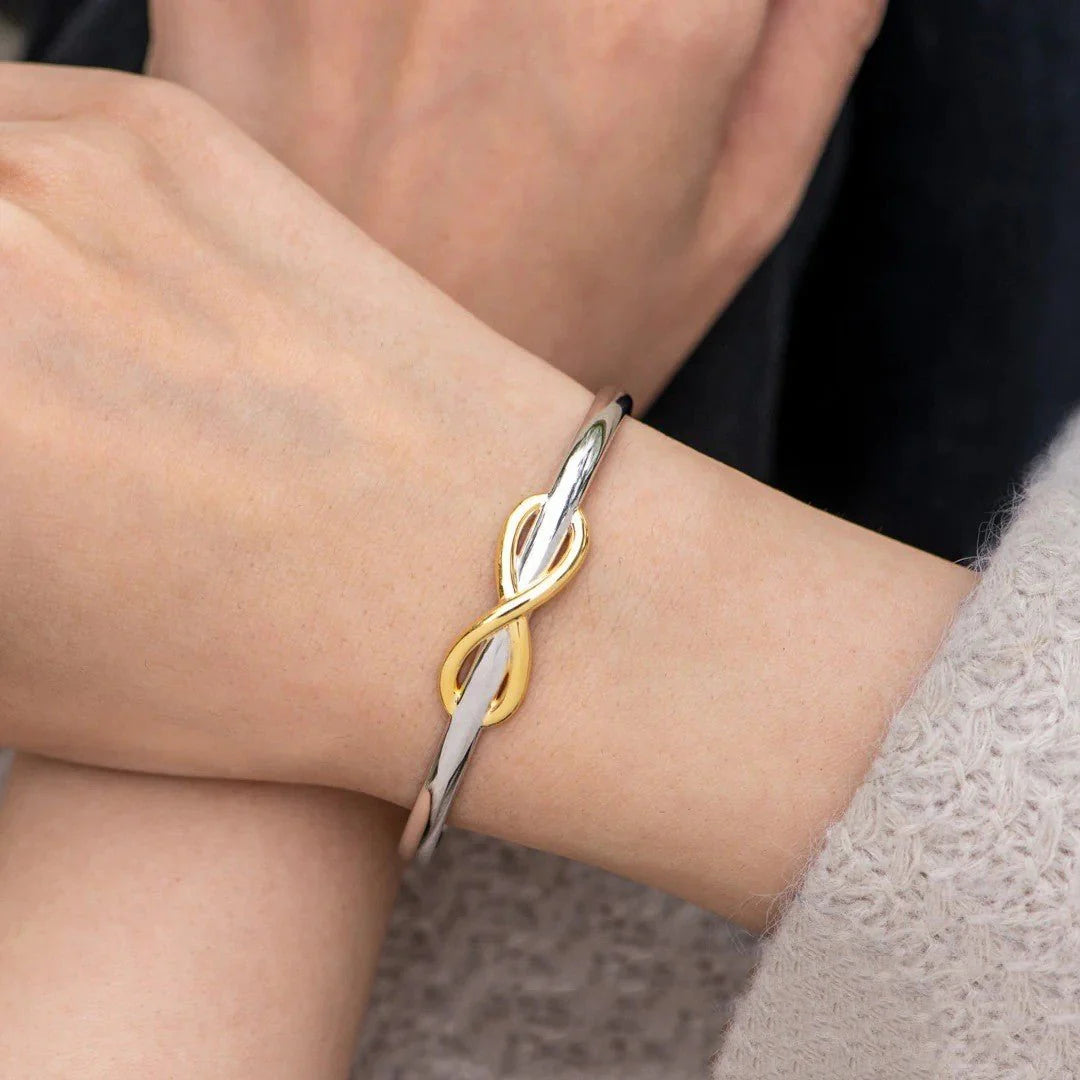 Luxury Gold & Silver Infinity Charm Bracelet – Timeless Lucky 8 Design