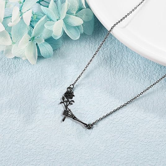 Dark Romance Skeleton Hand Rose Necklace Luxury S925 Skeleton Hand with Rose Pendant