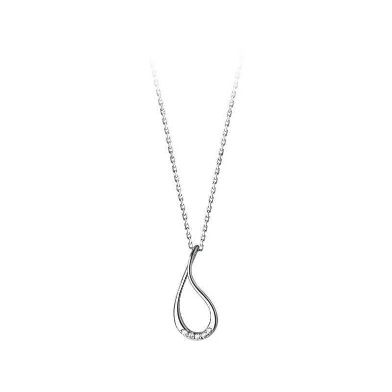 Luxury Silver Teardrop Pendant Necklace with Sparkling Diamonds