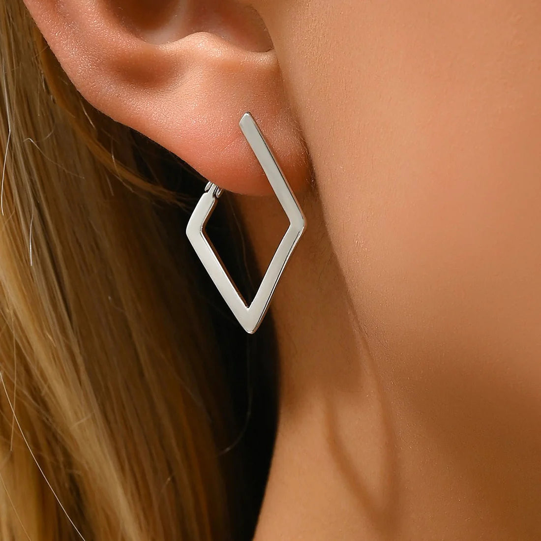 Simple Alloy Geometric Quadrilateral Earrings – Everyday Fashion