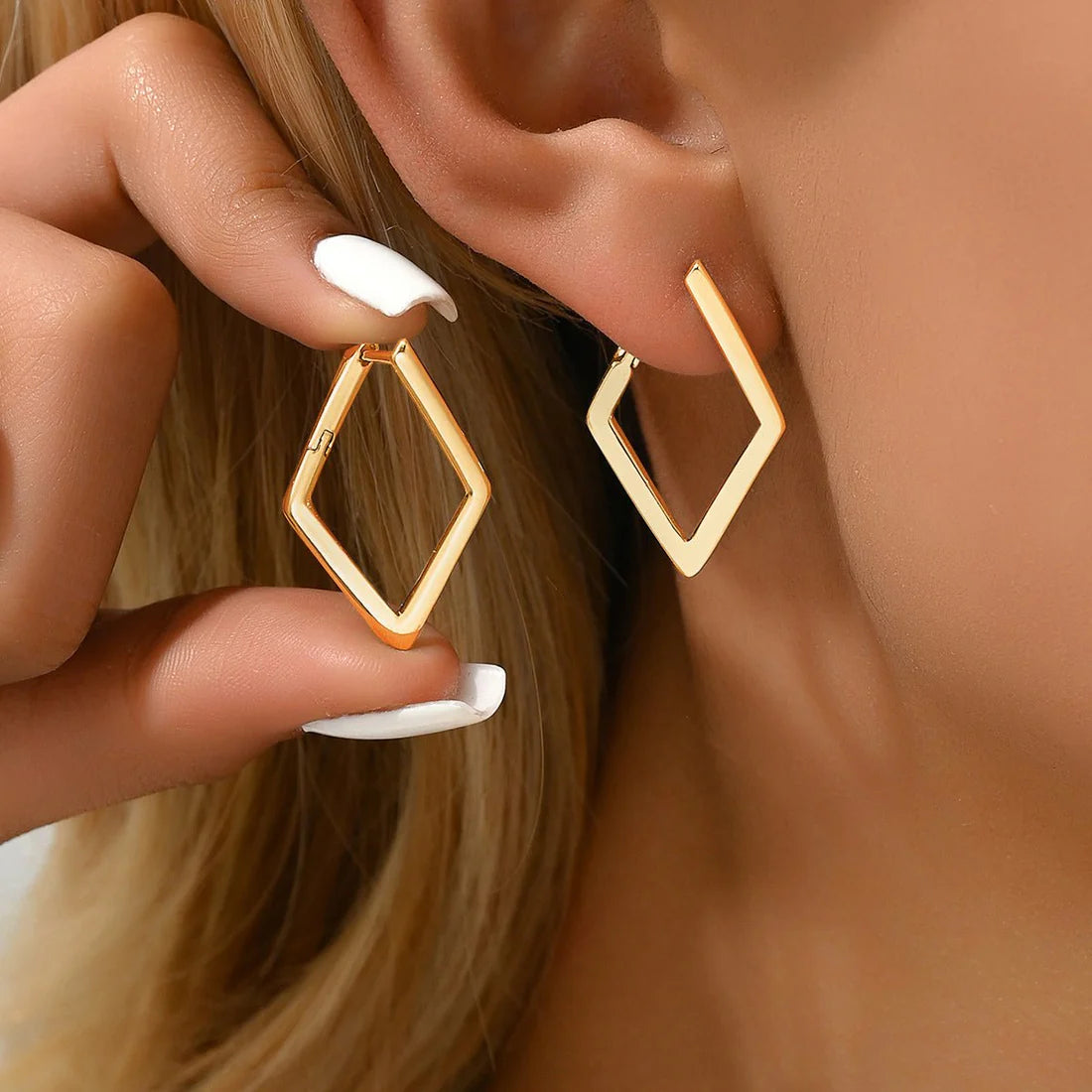 Simple Alloy Geometric Quadrilateral Earrings – Everyday Fashion