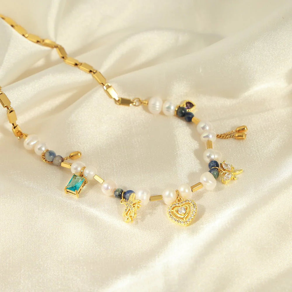 Charming Freshwater Pearl Necklace with Natural Stones & Gold Details – Luxury Vintage Jewelry Piece