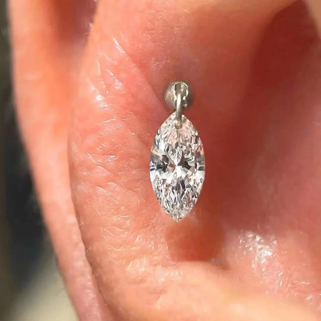 Classic Teardrop Zircon Stud Earrings – Premium Silver Plated Design