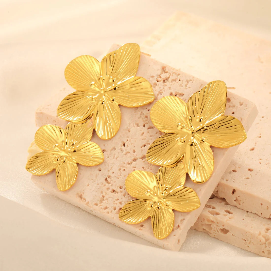 Timeless Flower Earrings for Women – Durable Alloy with Lasting Shine